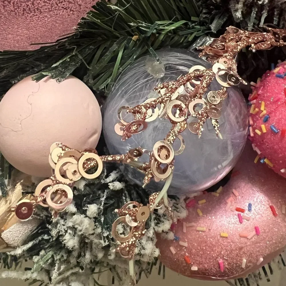 cupcakes & cashmere this listing